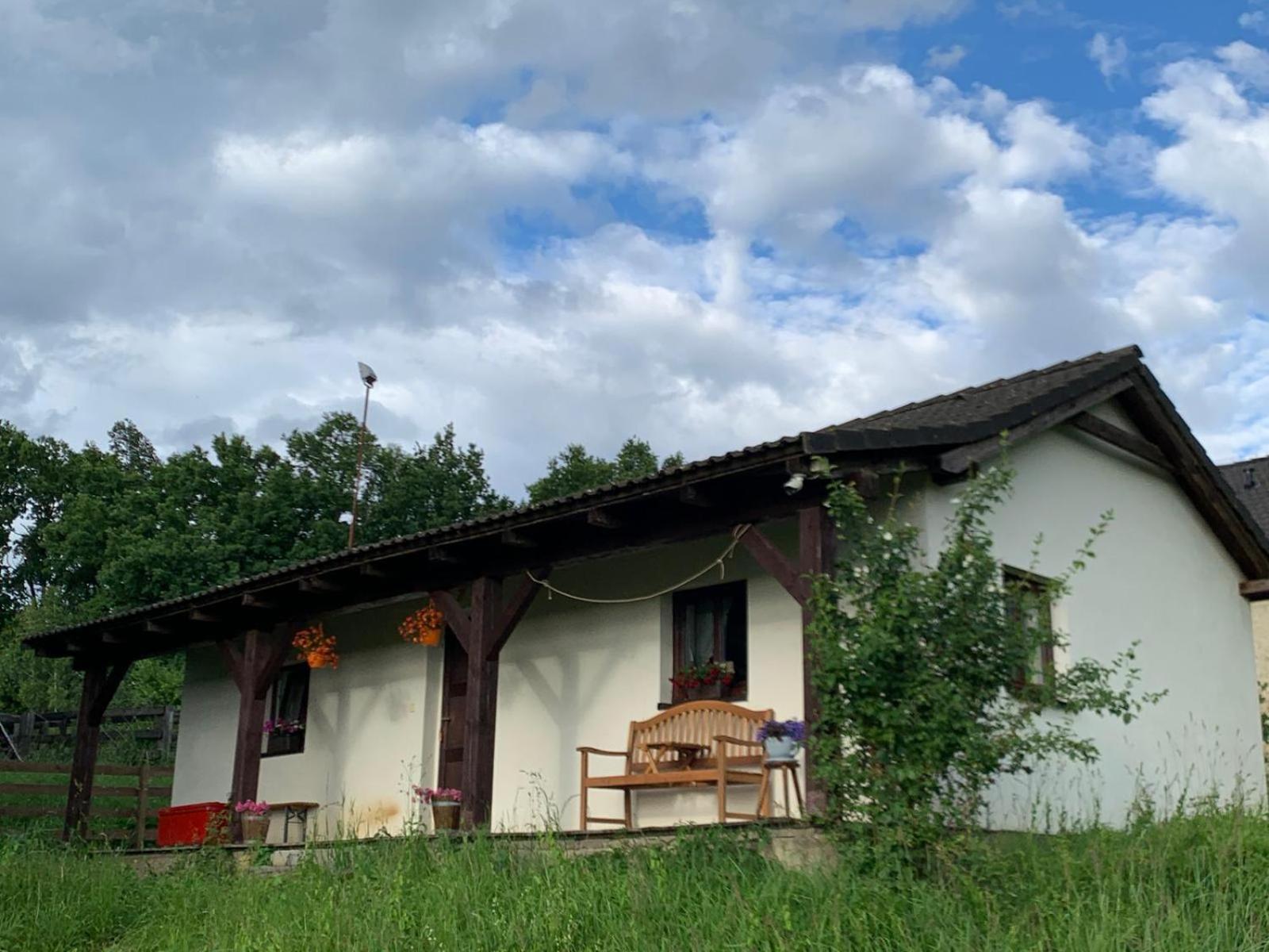 Penzion Felden Jablonne v Podjestedi Exterior photo